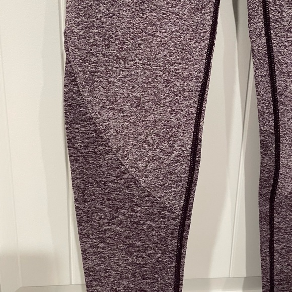 Gymshark Flex Leggings-Ruby. Size: M - Picture 2 of 5